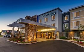 Fairfield Inn & Suites By Marriott Plymouth White Mountains  3* United States Of America