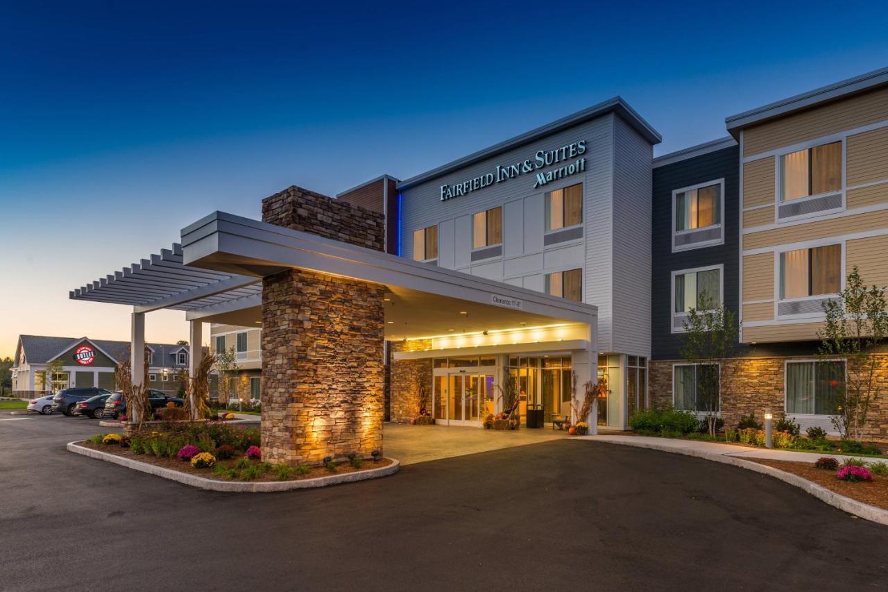 Fairfield Inn & Suites By Marriott Plymouth White Mountains Exterior photo